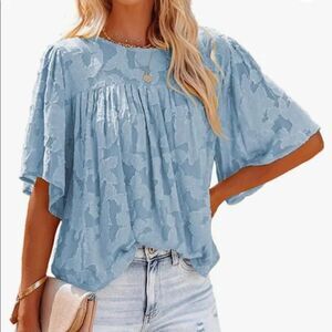 NEW 3/4 Bell Sleeves Floral Lace Top